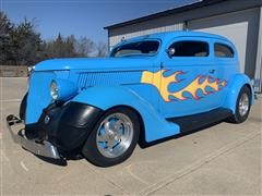 1936 Ford 2 Door Sedan 