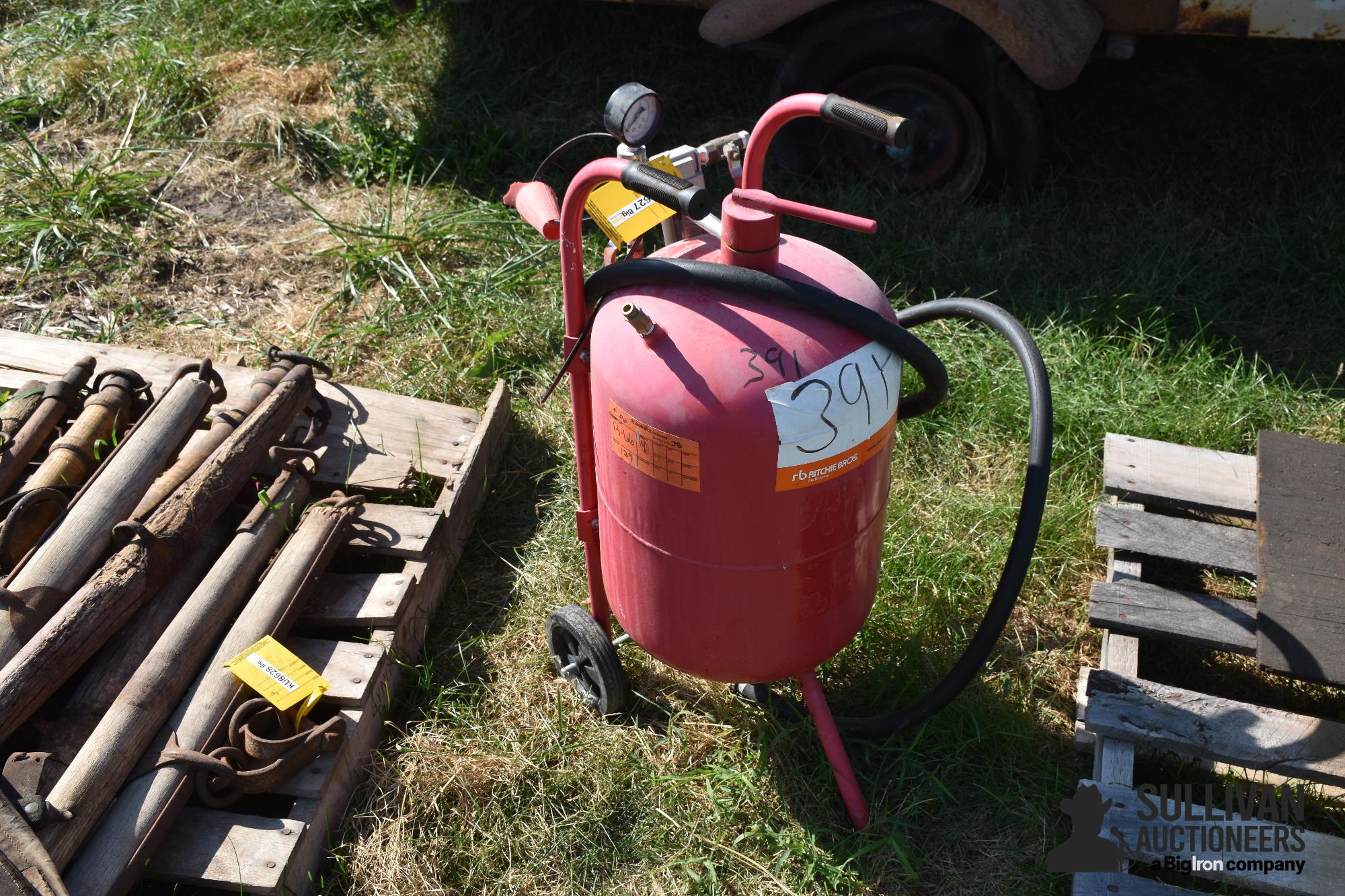 Sand Blasting Tank 