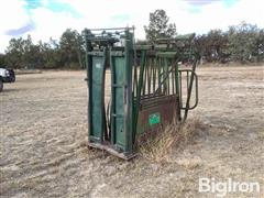 Big Valley HDGT M Series Self Catch Squeeze Chute 