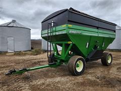 2013 Brent 744 Gravity Wagon 