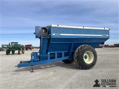 1995 Kinze 640 Grain Cart 