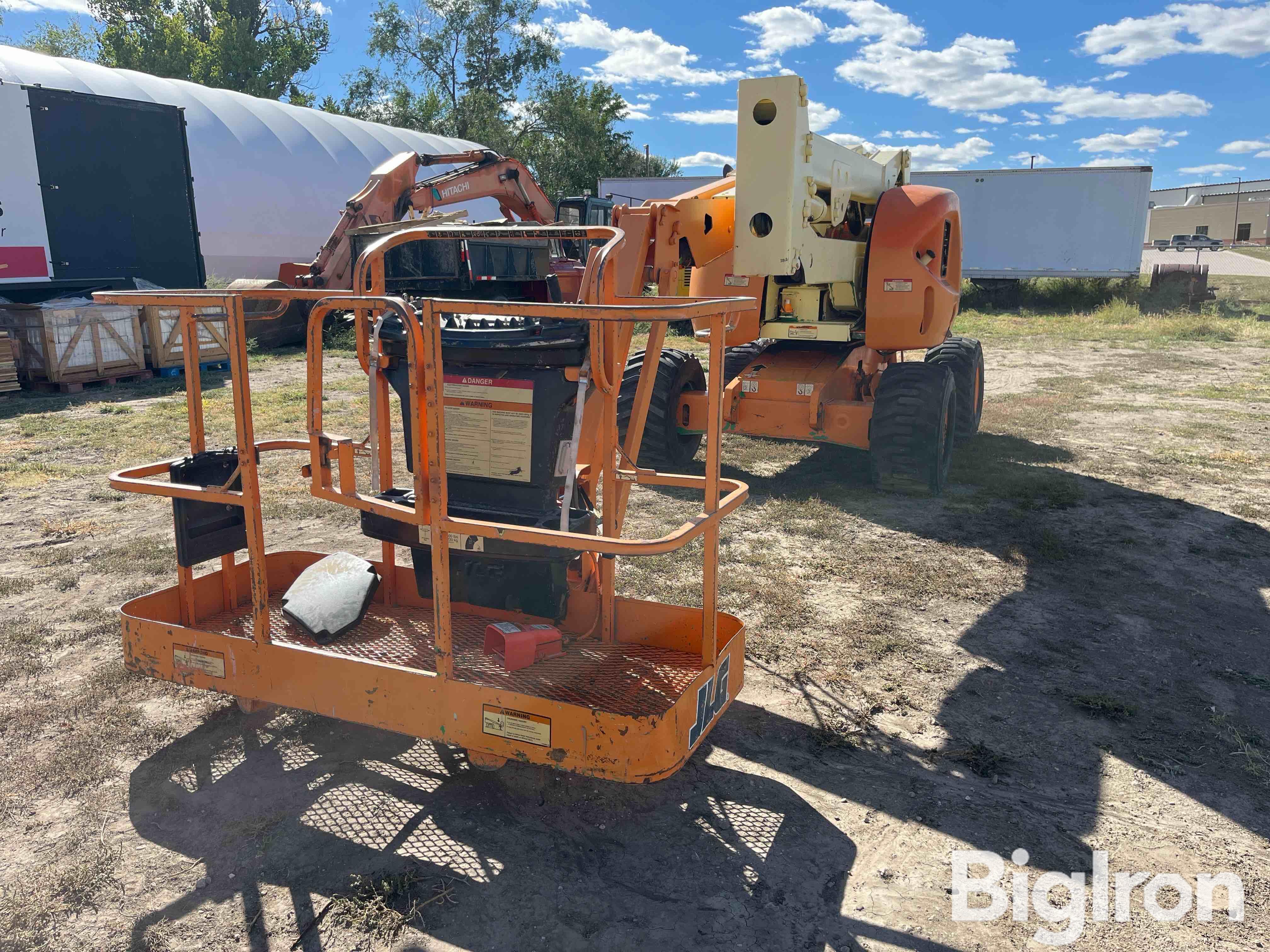 JLG 450AJ 4x4 Articulated Boom Lift 