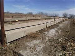 Pre-Stressed Concrete Fenceline J Bunks 