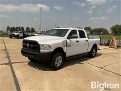 2016 Dodge 3500 4WD Crew Cab Pickup 
