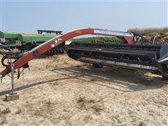 2001 MacDon 5010 Pull-Type Windrower 