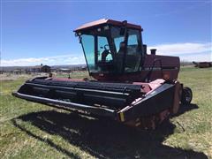 1992 Case IH 8840 Self-Propelled Windrower 