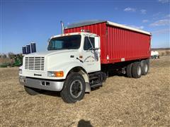 1995 International 4900 T/A Grain Truck 