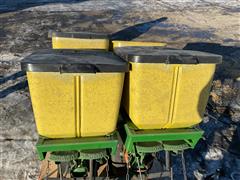 items/ba92d0c8caa7ed119ac400155d423b69/johndeere2rowplanter-15_5076b22970a247aeacfd4b7c342ded94.jpg