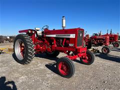 1970 International Farmall 656 2WD Tractor 