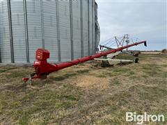 Farm King 1385 Auger 