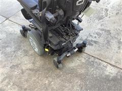 quantumq-edgepowerwheelchair_b834c4b878084d2991c7afb8935132dd.jpg