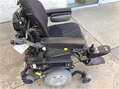 quantumq-edgepowerwheelchair_017cd37dc15b428ca81e5f633e9fc721.jpg