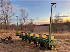 John Deere 7100 Planter 