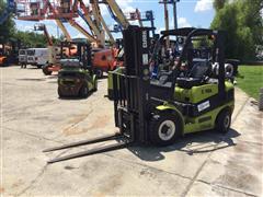 2015 Clark C25L Forklift 