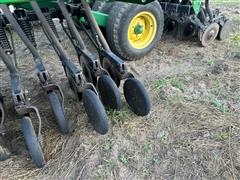 items/bc362cbc1648ef11b4ad0022488ff517/johndeere45535drill_41c008b328564bfba9255cea6a33d745.jpg