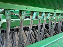 items/bc362cbc1648ef11b4ad0022488ff517/johndeere45535drill_60dc080dbe9644d7850c8f80e1e208bf.jpg