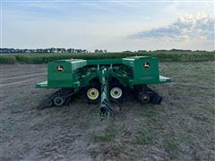 items/bc362cbc1648ef11b4ad0022488ff517/johndeere45535drill_ea7b317ded1a4b248a4232e28ffd9a26.jpg