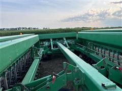 items/bc362cbc1648ef11b4ad0022488ff517/johndeere45535drill_edffbe9b45114495af6175a7a70e3011.jpg