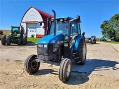 2000 New Holland TS110 2WD Tractor 