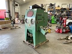 Vacu-Blast 3224FHC Sand Blasting Suction Reclaiming Cabinet 