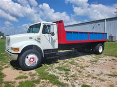 1998 International 4700 S/A Flatbed Truck 