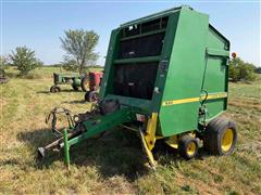 1988 John Deere 530 Round Baler 