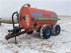 Better-Bilt Model 2600 T/A Liquid Manure Spreader 