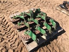 John Deere 1720 Planter No-Till Coulter Units 