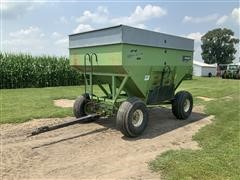Parker 2600 Grain Cart 
