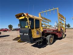 2014 New Holland H9880 Stackcruiser Self-Propelled Square Bale Stacker 