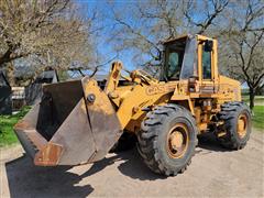 1994 Case 621B Wheel Loader 