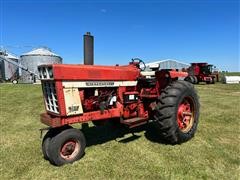 1973 International 766 Narrow Front 2WD Tractor 