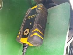 items/bd968f5c3f85eb118ced00155d42e7e6/johndeere3420telehandlerloader_4008cfdefcb14e5d9689e490061a0eaf.jpg