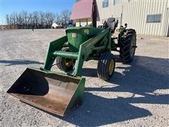 1966 John Deere 2020 2WD Tractor W/Loader & Bucket 