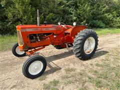 1966 Allis-Chalmers D17 Series 4 2WD Tractor 