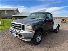 2002 Ford F250 Super Duty 4x4 Utility Truck 