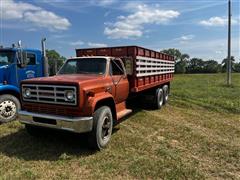 1977 GMC C6500 T/A Grain Truck 