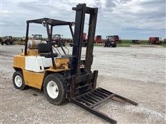 Clark C500-YS80 Forklift 