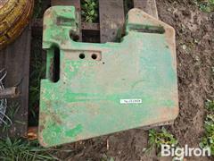 items/be1e0e398c3cf011a2d90022488dbc81/john-deere-tractor-weights-and-dual-hubs_1aecd265375c41af9207f61f3eccd563.jpg