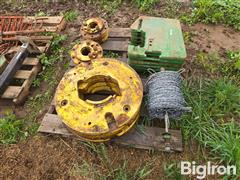 items/be1e0e398c3cf011a2d90022488dbc81/john-deere-tractor-weights-and-dual-hubs_7d26130b4c3943d49782502fcb29532c.jpg