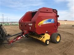 2009 New Holland BR7090 Round Baler 