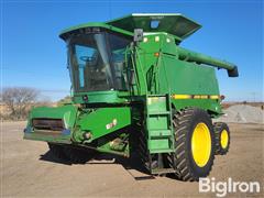 1993 John Deere 9500 2WD Combine 