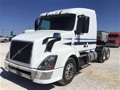 2013 Volvo VNL64T T/A Truck Tractor 