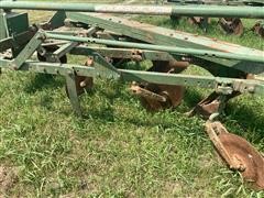 items/c03f05de0d1545a18fab5e233a4bb6fa/oliver6bottomplow-2_98e4755e2c854c579d72af82c50b55d1.jpg