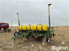 John Deere 7000 6R30 Drawn Planter W/Fertilizer Tanks 