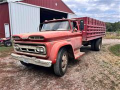 1960 Chevrolet Viking C6100 S/A Grain Truck 