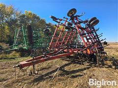 Case IH Tiger Mate II 36' Field Cultivator W/4 Bar Harrow 