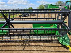 items/c0752004a85aef11a4e6000d3a62e002/johndeere915fplatformheader_aa9a13cdf6d04100b31d90918ac98349.jpg