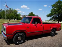 1976 Dodge D100 Pickup 