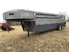 1993 Titan T/A Gooseneck Livestock Trailer 